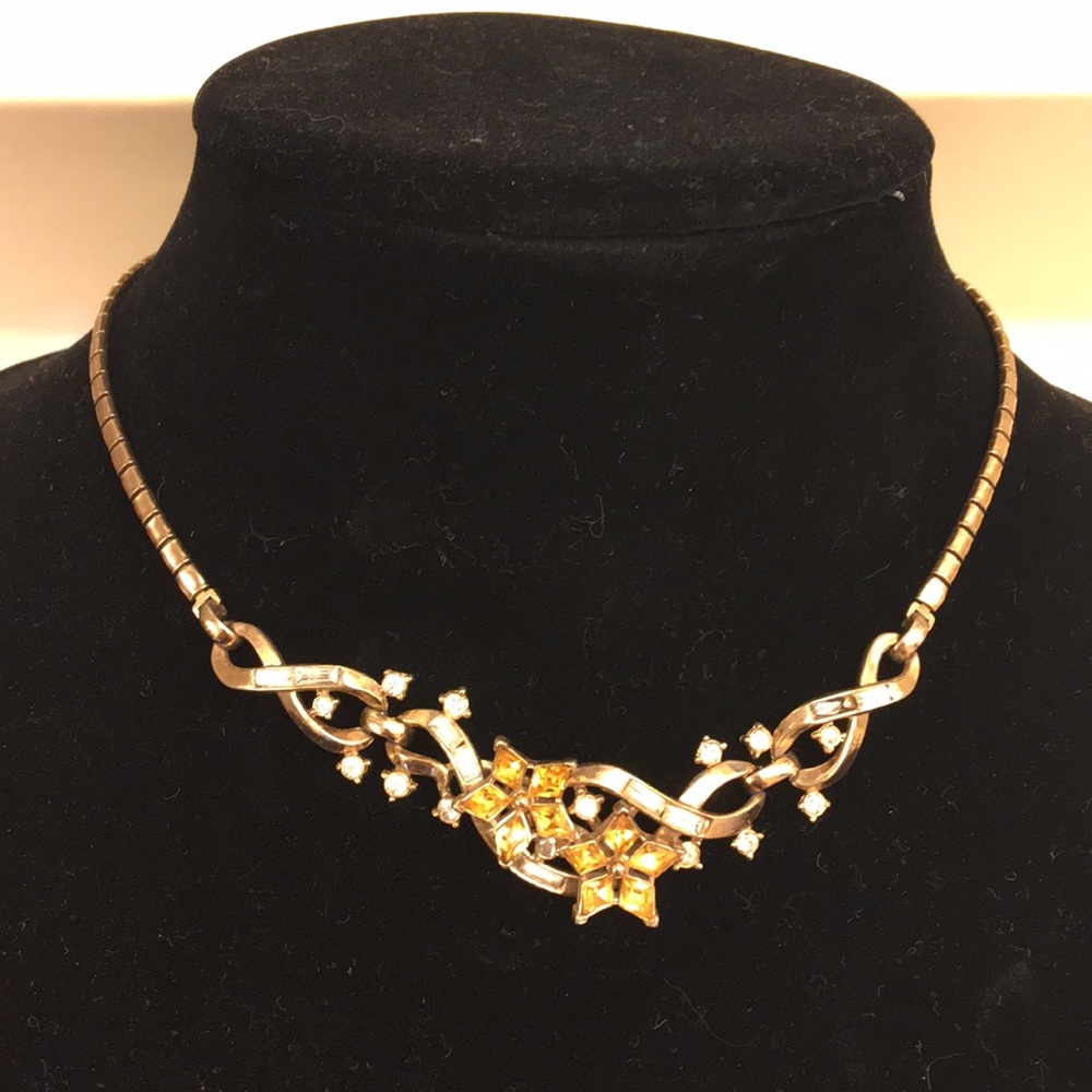 Vintage Crown Trifari necklace
